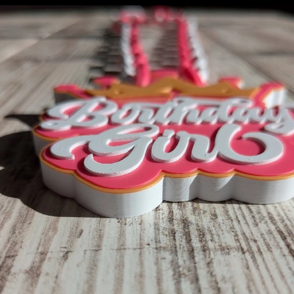 Birthday girl boy pink large chain thick plastic necklace pendant crown princess - Picture 6 of 9